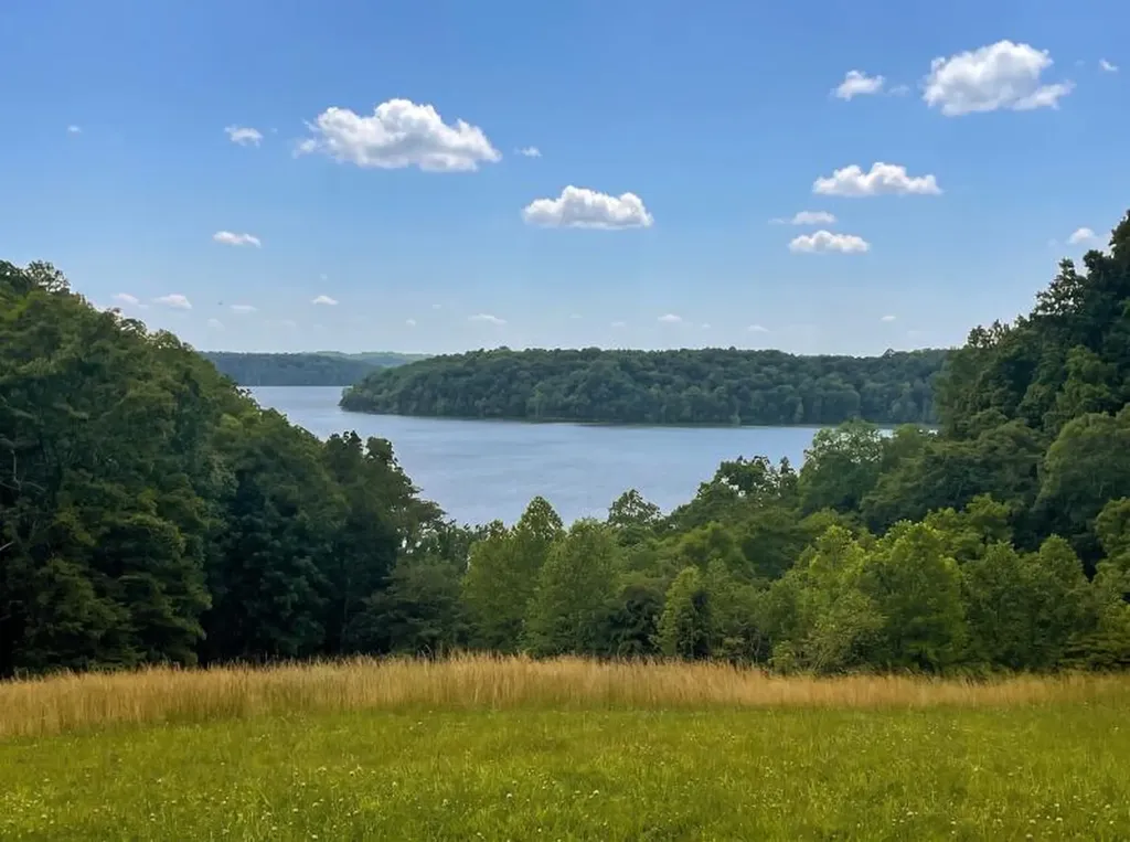 Lot 59 Edgewater Russell Springs KY 42642