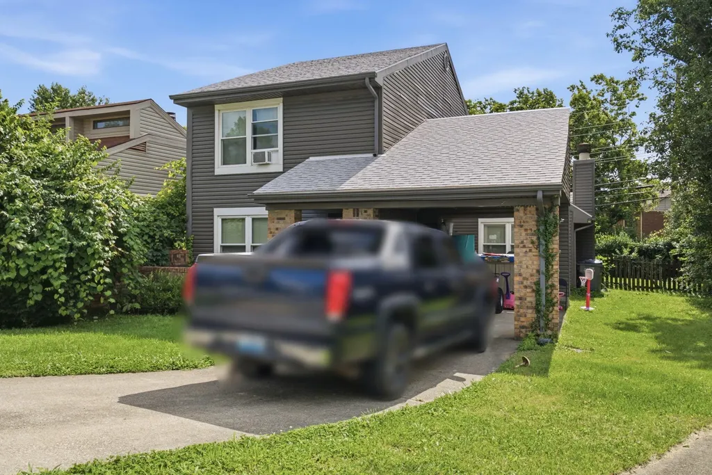 1503 Roanoke Road Lexington KY 40504