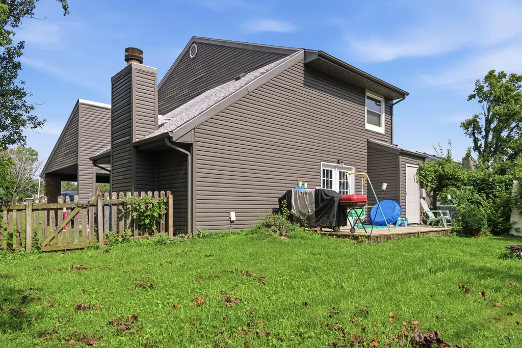 1503 Roanoke Road Lexington KY 40504