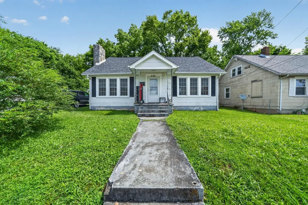 420 W 16th Street Hopkinsville KY 42240