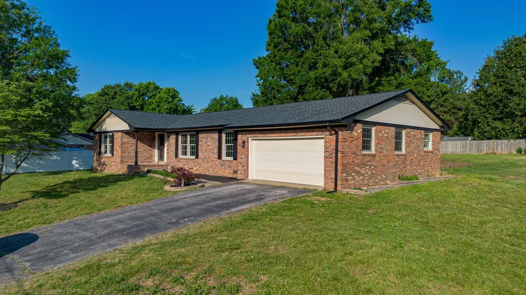 3929 Cleary Drive Paducah KY 42001
