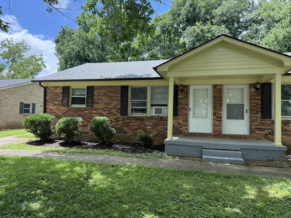 327 Garden Park Drive Nicholasville KY 40356
