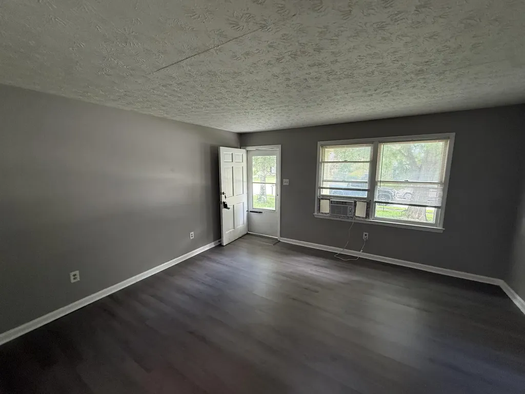 327 Garden Park Drive Nicholasville KY 40356