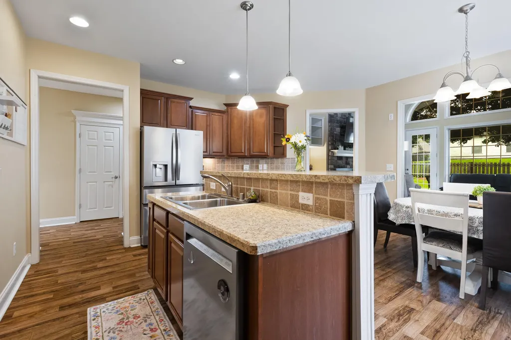 2868 Jenna Rest Lexington KY 40511