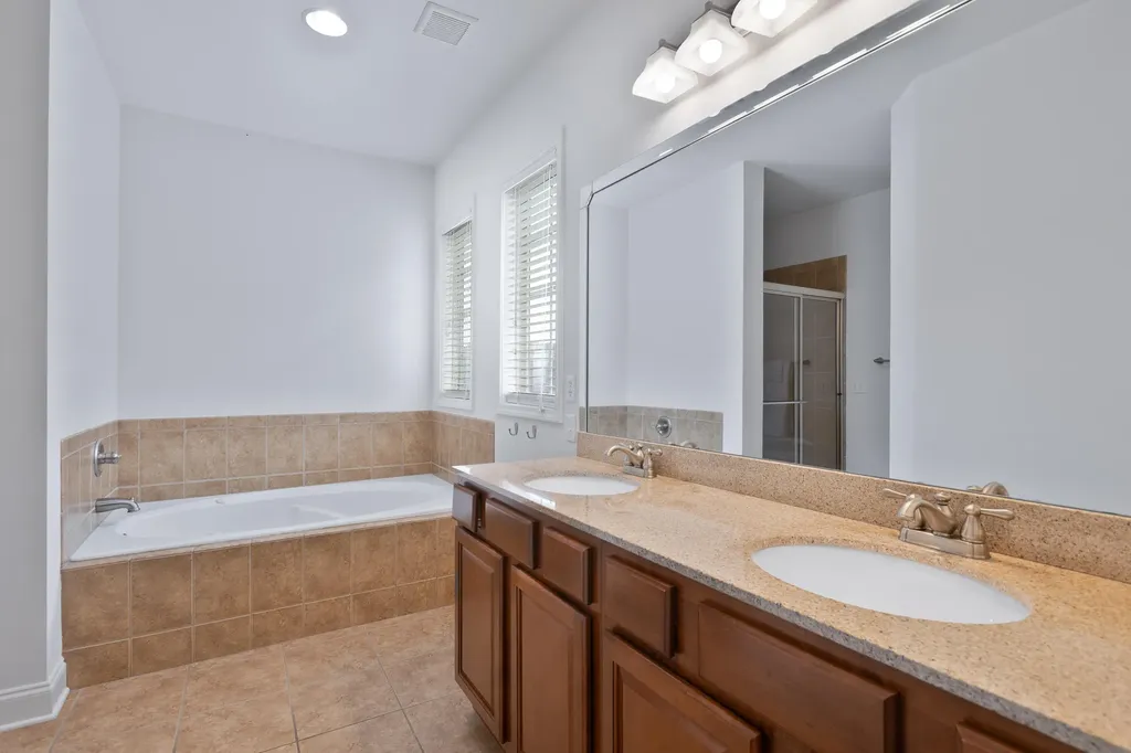 2868 Jenna Rest Lexington KY 40511