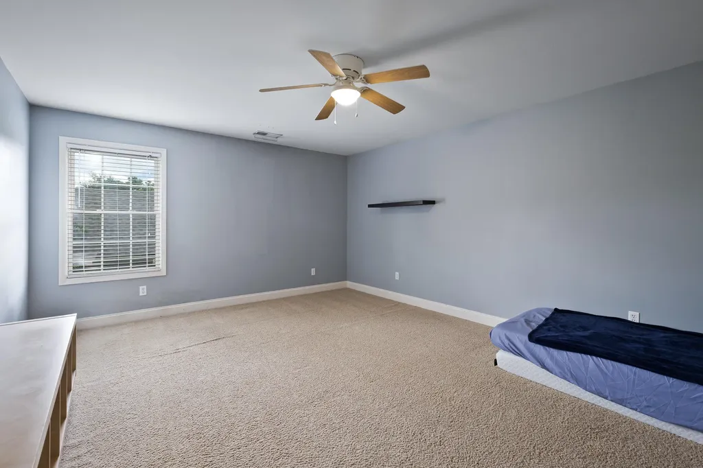2868 Jenna Rest Lexington KY 40511