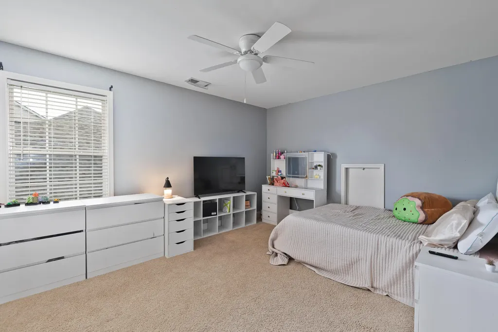 2868 Jenna Rest Lexington KY 40511