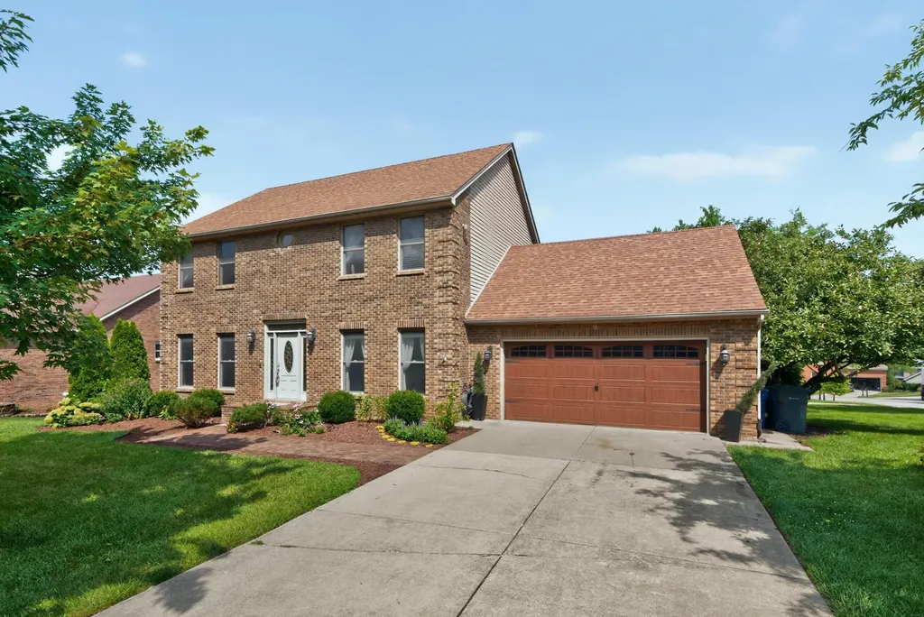 717 Maple Ridge Lane Lexington KY 40509