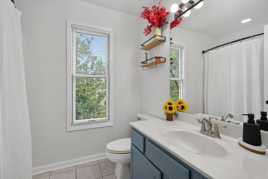 717 Maple Ridge Lane Lexington KY 40509