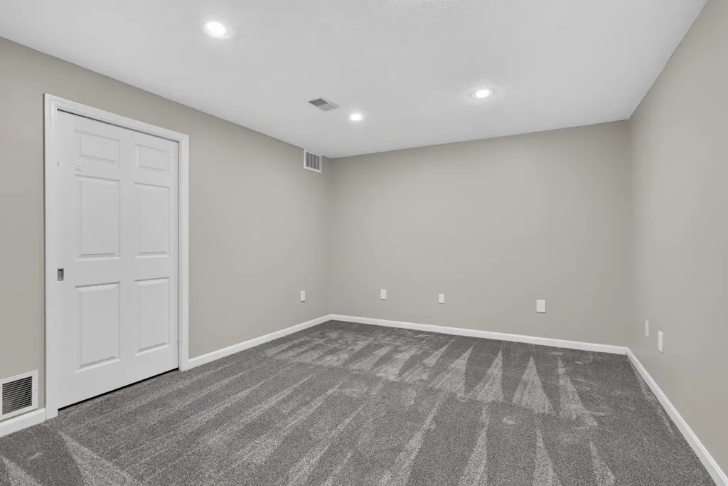717 Maple Ridge Lane Lexington KY 40509