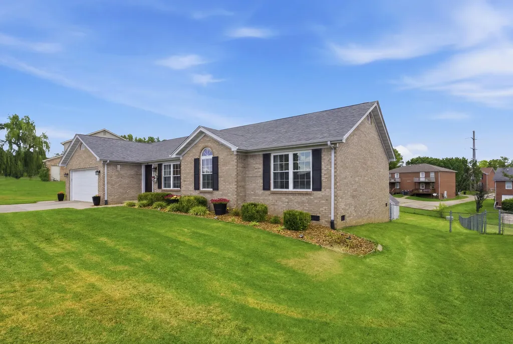 308 Timothy Way Richmond KY 40475