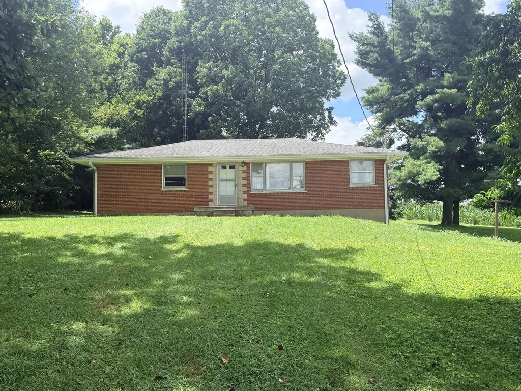 5110 Maysville Road Mt Sterling KY 40353