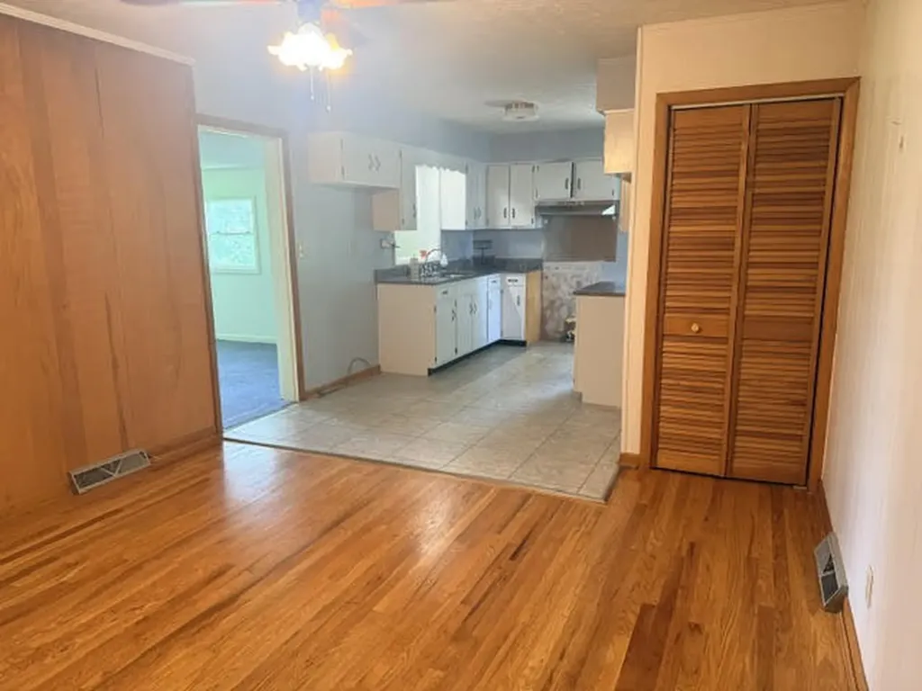 5110 Maysville Road Mt Sterling KY 40353