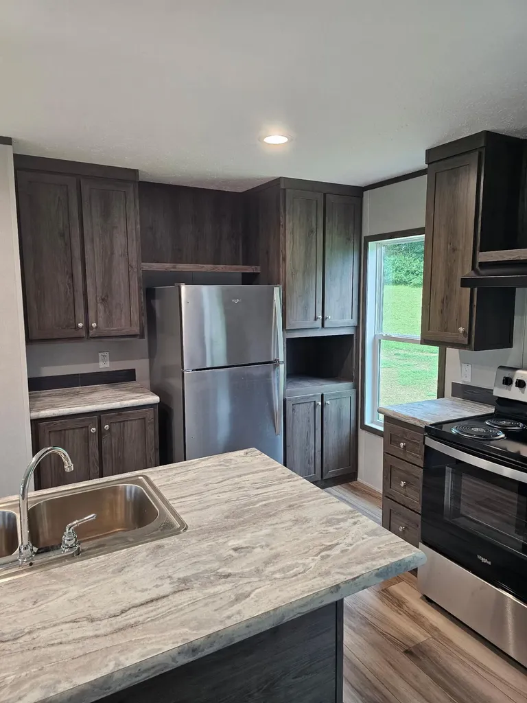 3441 Allen School House Road Columbia KY 42728