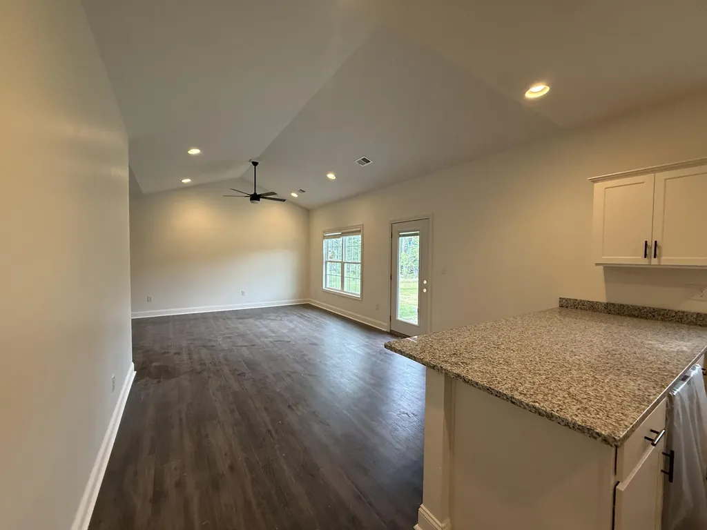 306 Cinchpost Circle London KY 40744