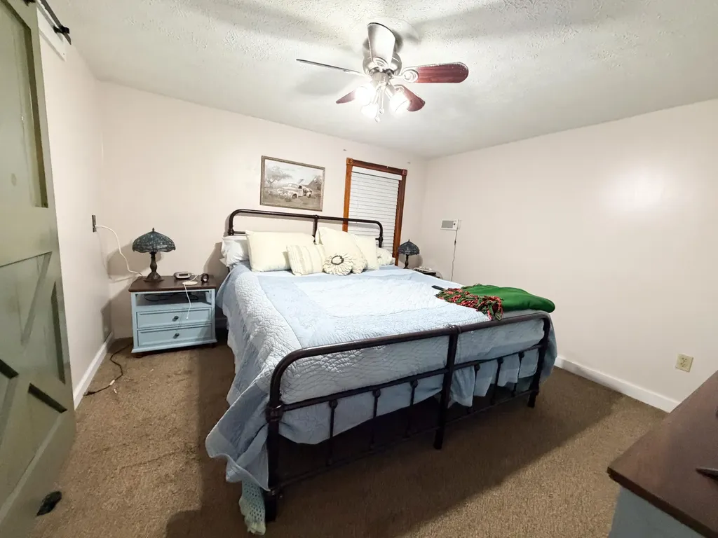 285 Von Linger Lane Stanford KY 40484