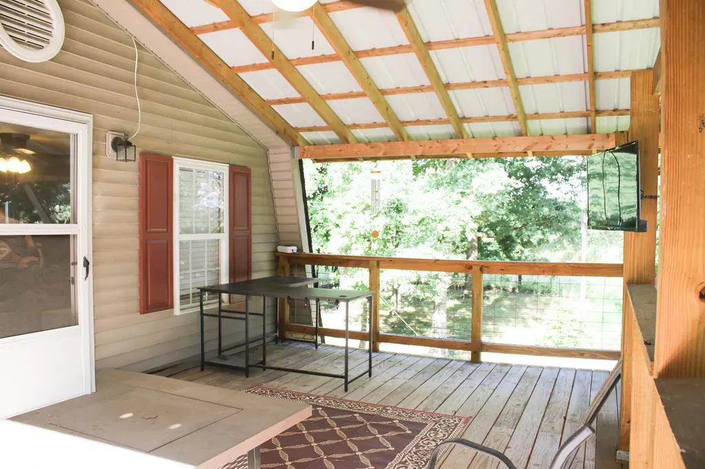 285 Von Linger Lane Stanford KY 40484