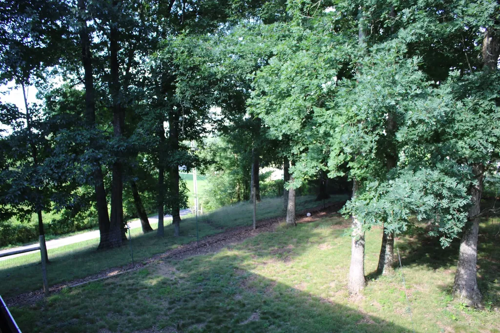 285 Von Linger Lane Stanford KY 40484