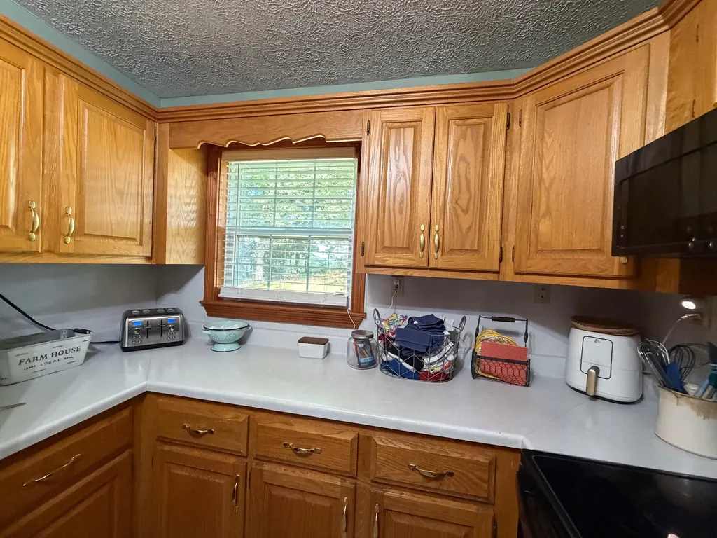 285 Von Linger Lane Stanford KY 40484
