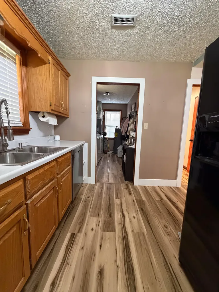 285 Von Linger Lane Stanford KY 40484
