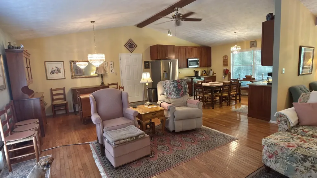 297 White Station Road Berea KY 40403