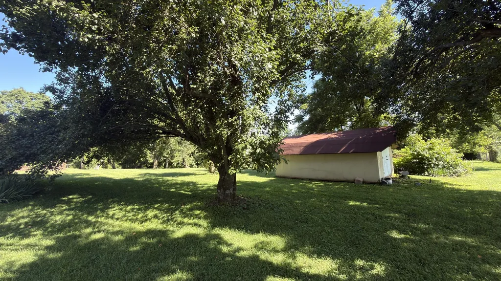 297 White Station Road Berea KY 40403