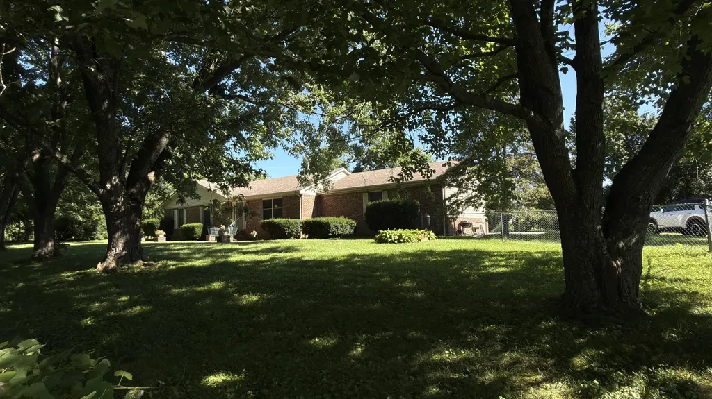 297 White Station Road Berea KY 40403