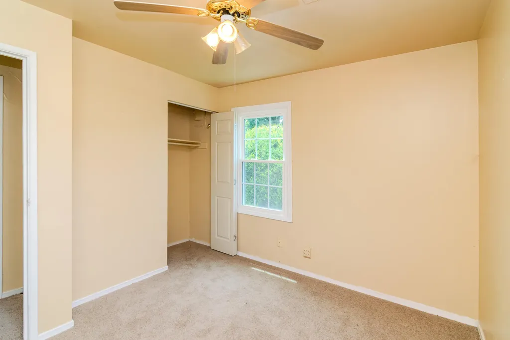 2302 Nancy Lane Lexington KY 40505