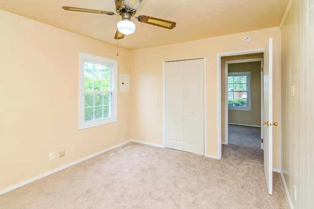 2302 Nancy Lane Lexington KY 40505