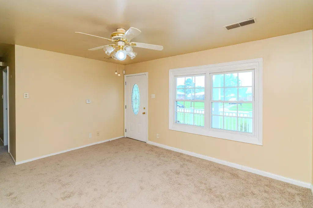 2302 Nancy Lane Lexington KY 40505