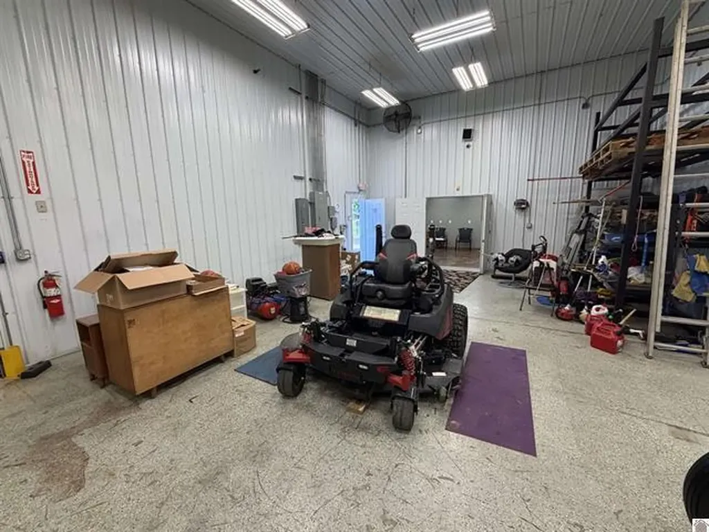 817 Broadway Street Barlow KY 42024