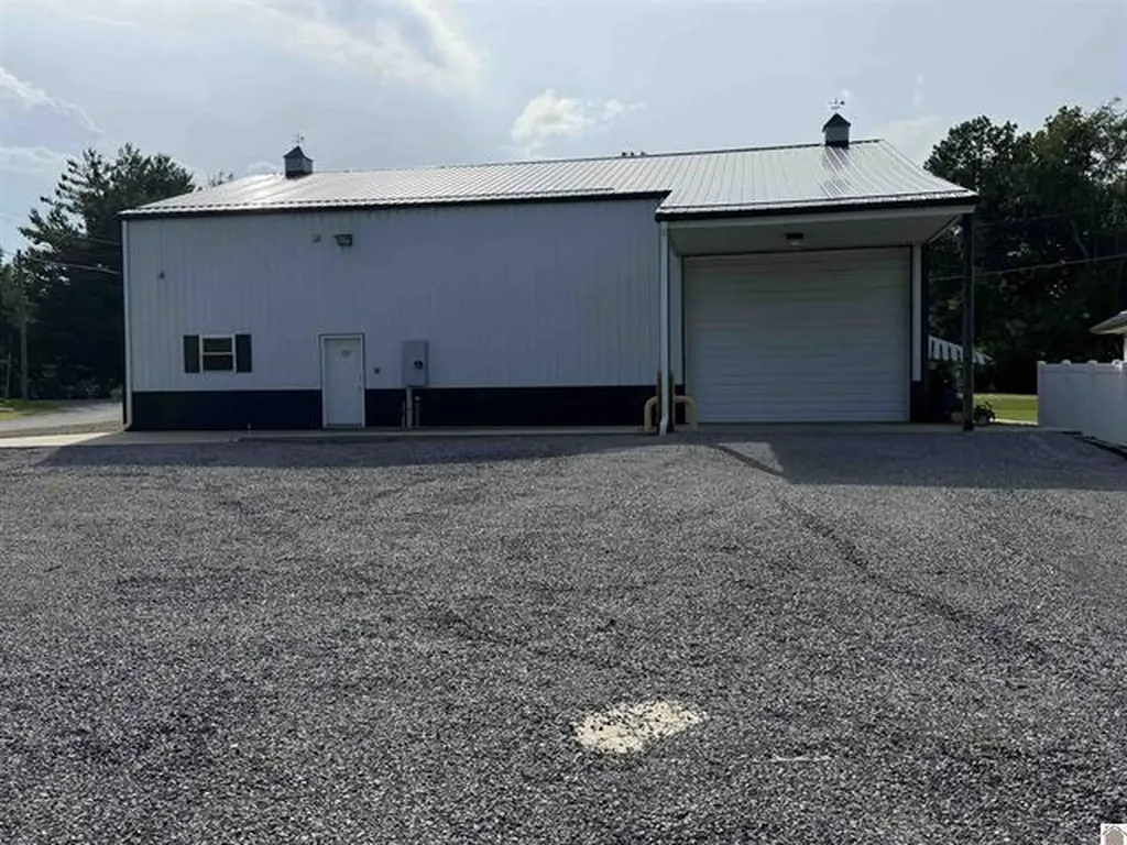 817 Broadway Street Barlow KY 42024