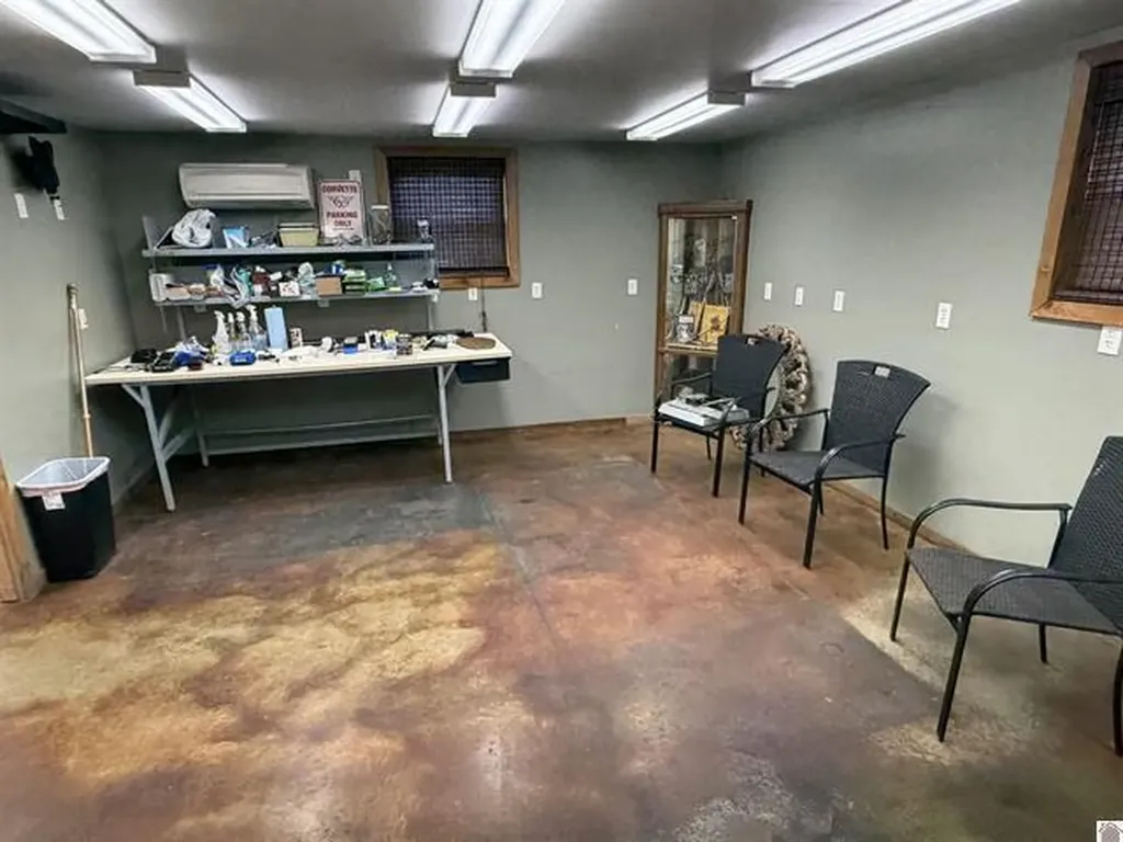 817 Broadway Street Barlow KY 42024