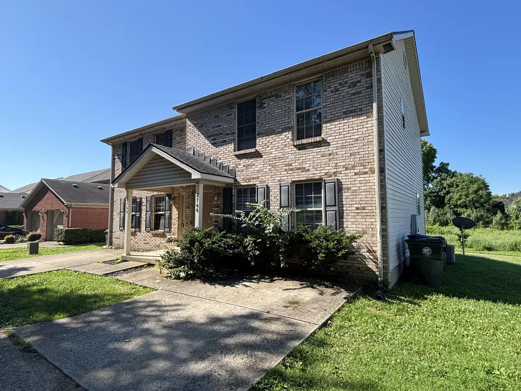 2744 Hayden Park Lane Lexington KY 40511