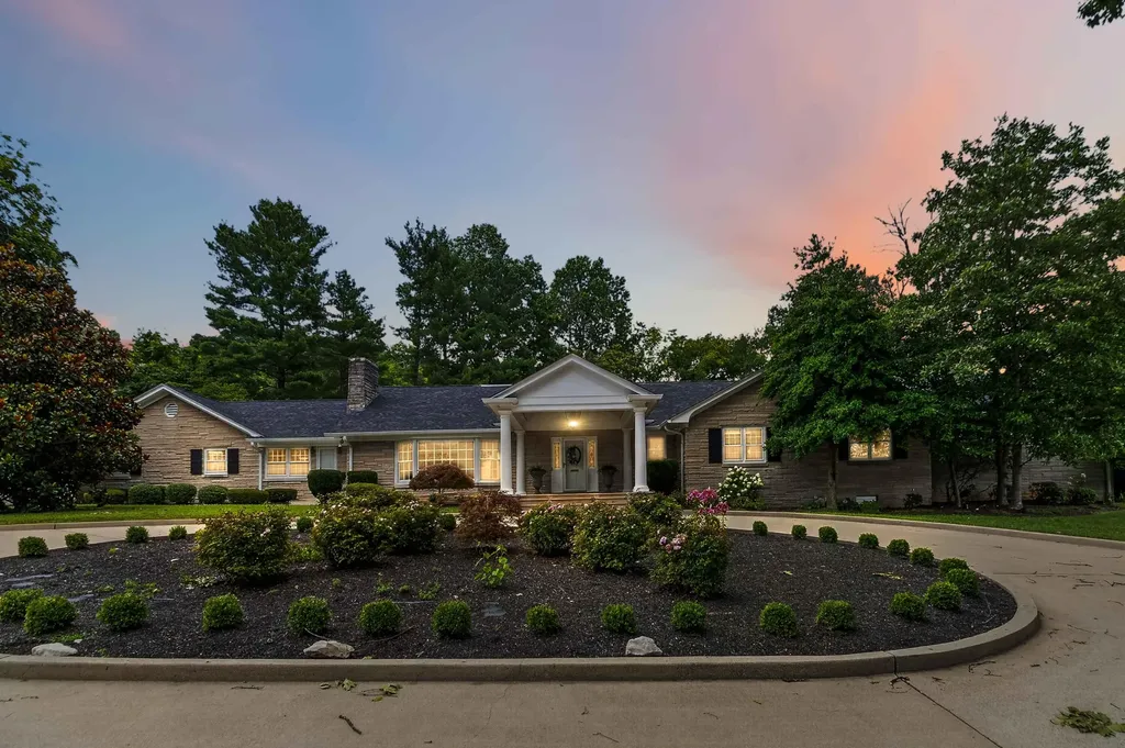 Somerset KY, 145 Woodland Drive