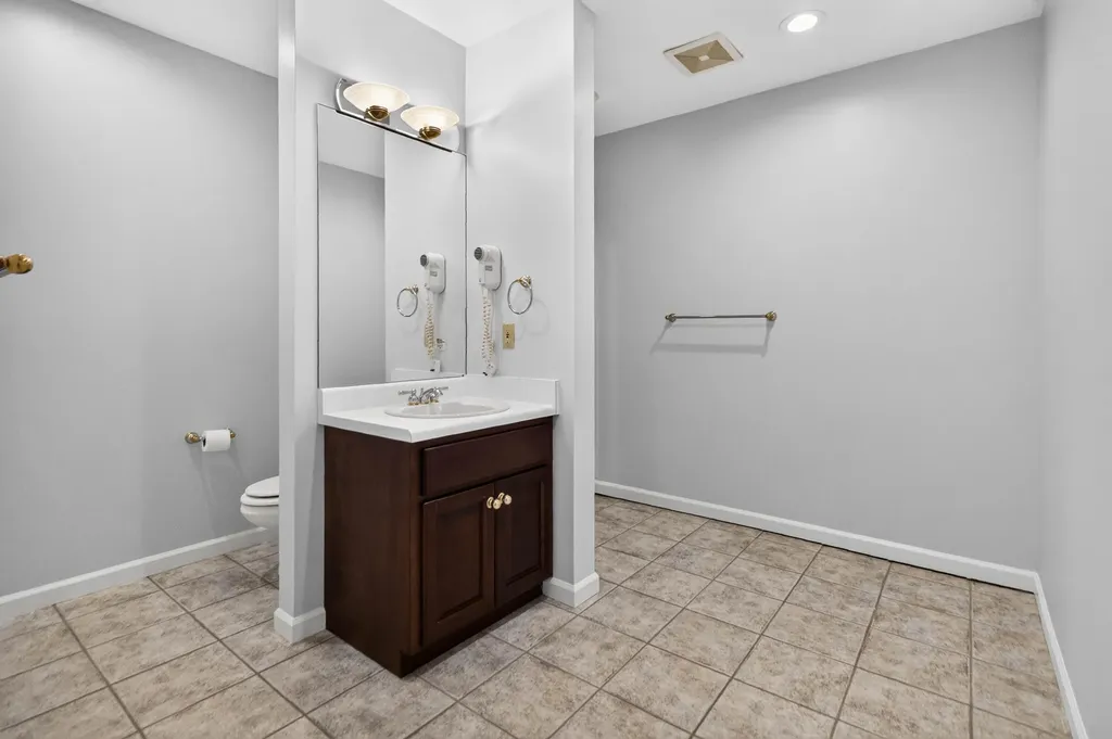 145 Woodland Drive Somerset KY 42501