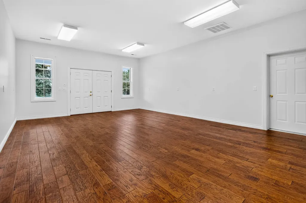 145 Woodland Drive Somerset KY 42501