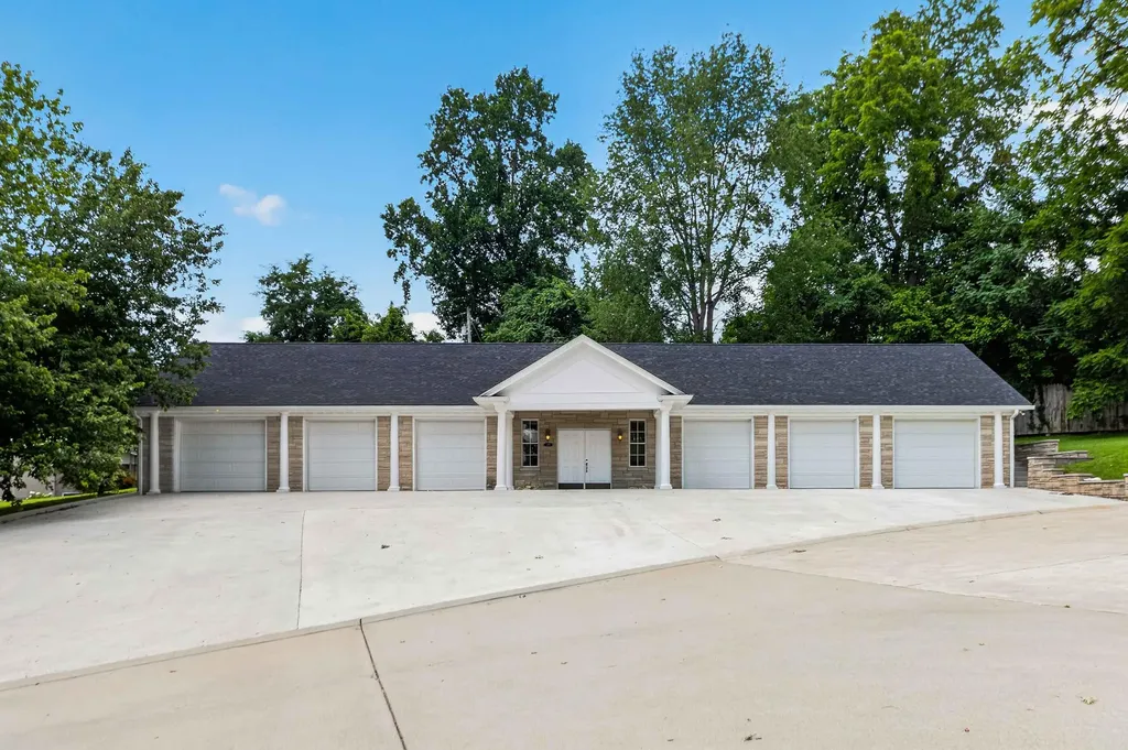 145 Woodland Drive Somerset KY 42501