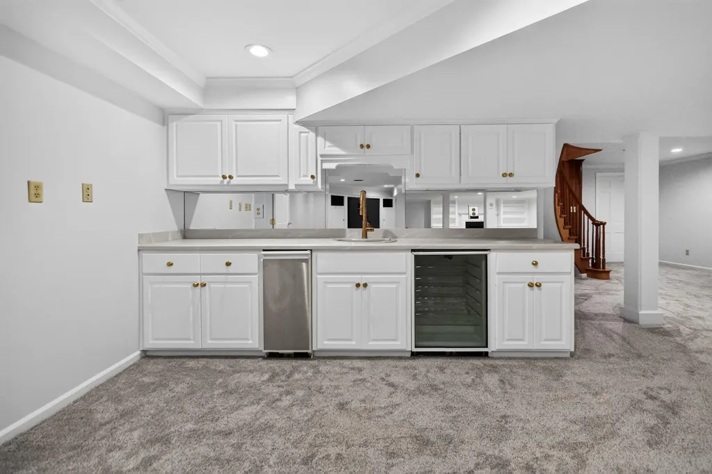 145 Woodland Drive Somerset KY 42501