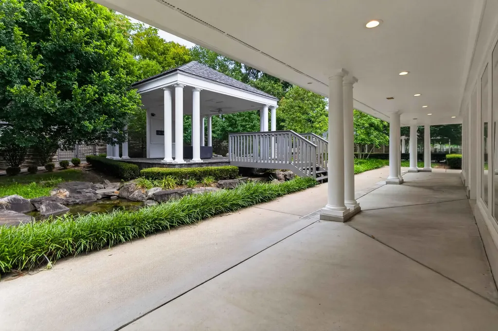 145 Woodland Drive Somerset KY 42501