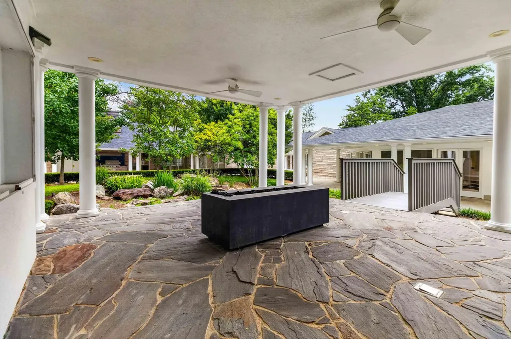 145 Woodland Drive Somerset KY 42501