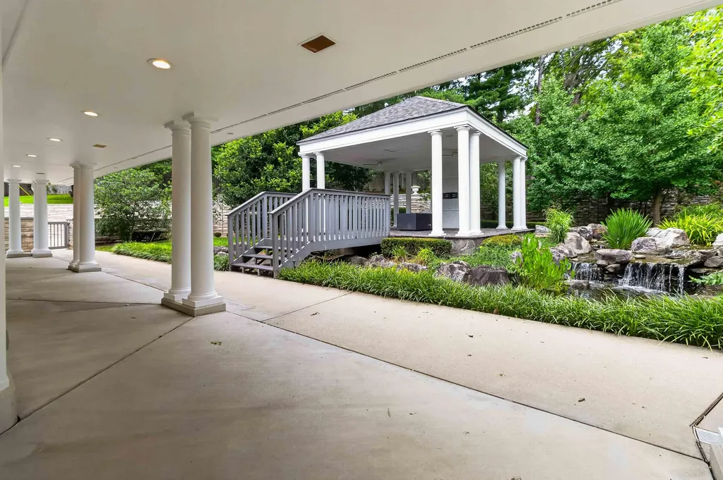 145 Woodland Drive Somerset KY 42501