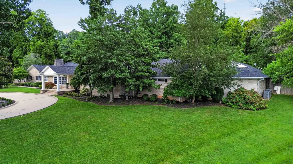 145 Woodland Drive Somerset KY 42501