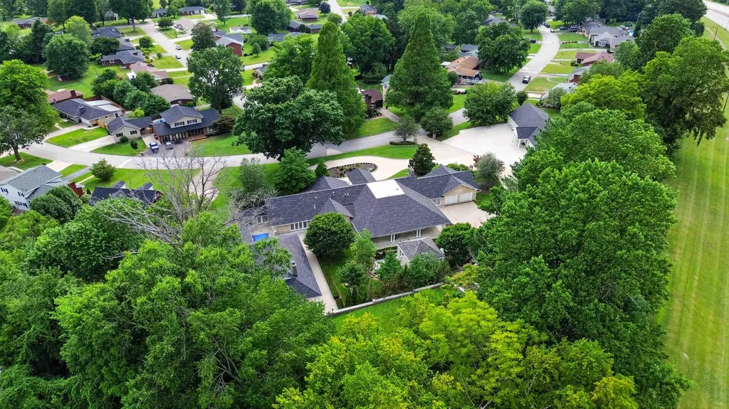 145 Woodland Drive Somerset KY 42501