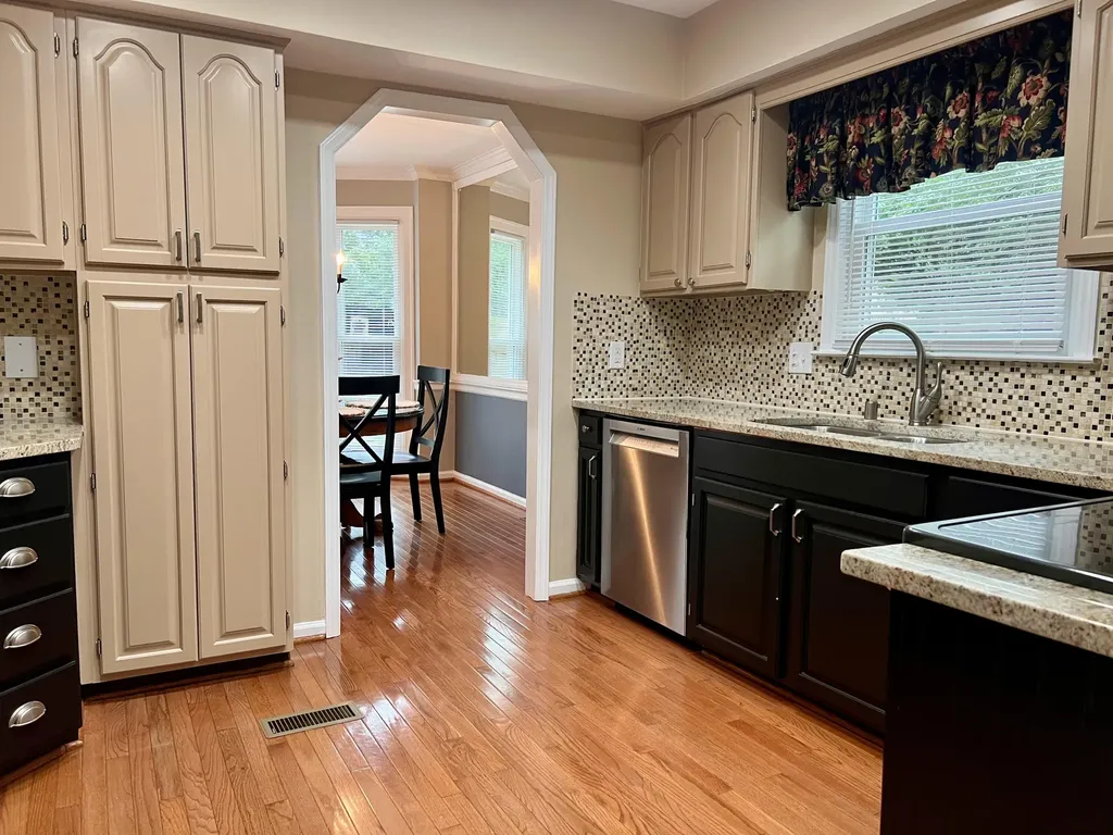 3516 Creekwood Drive Lexington KY 40502