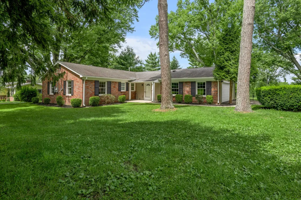 855 Walnut Hill Road Lexington KY 40515