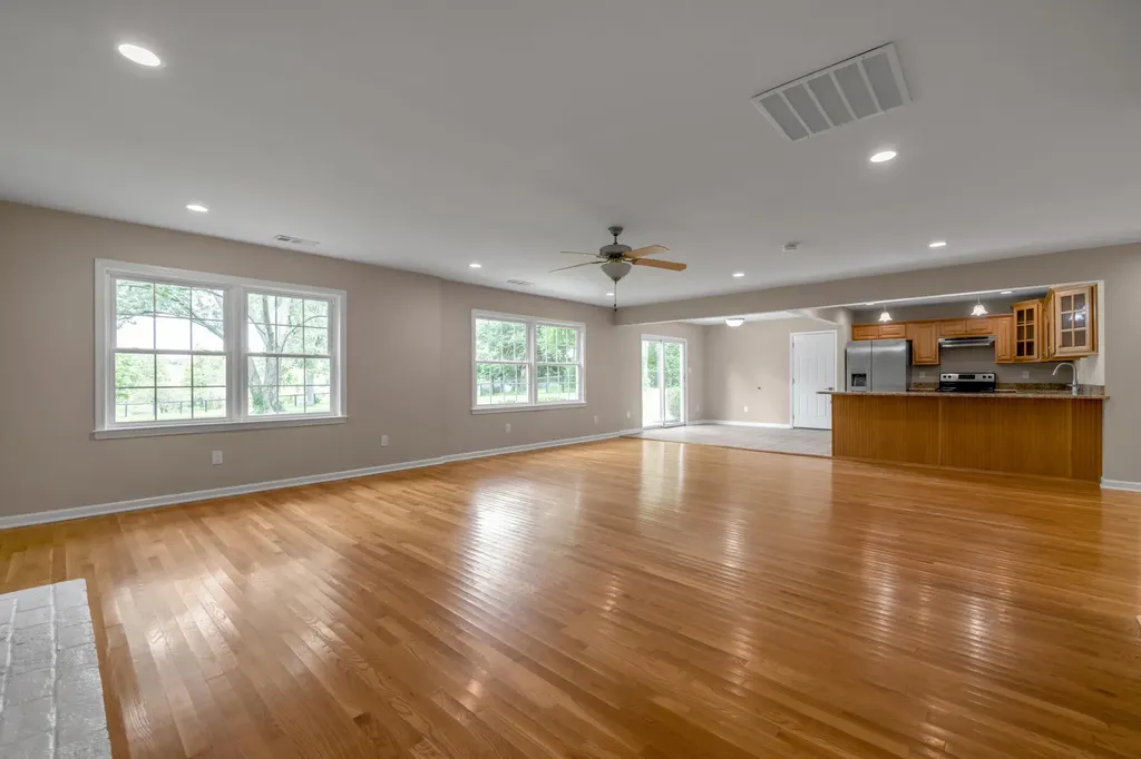 855 Walnut Hill Road Lexington KY 40515