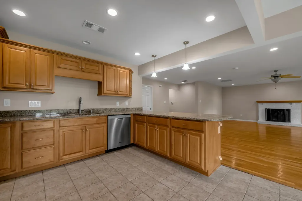 855 Walnut Hill Road Lexington KY 40515