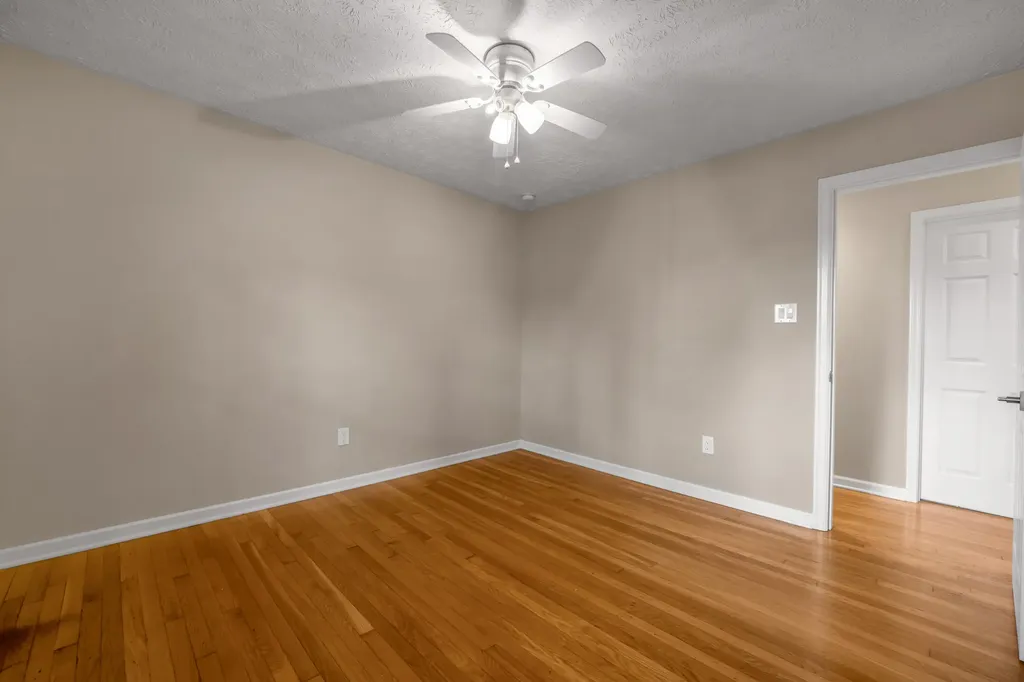 855 Walnut Hill Road Lexington KY 40515