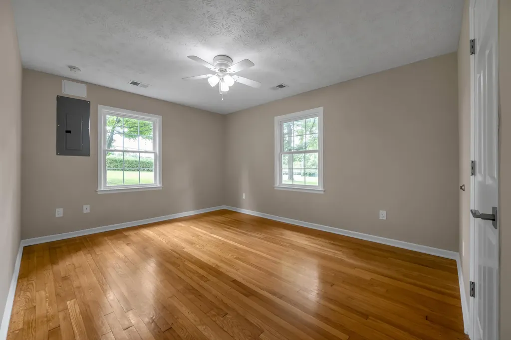855 Walnut Hill Road Lexington KY 40515
